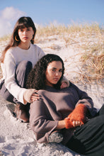 Load image into Gallery viewer, Mohair Mittens: Burnt Orange