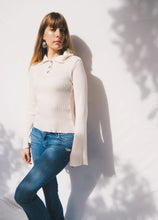 Load image into Gallery viewer, Daisy Knit: Cream