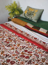 Load image into Gallery viewer, Quilt: Summer in Rome