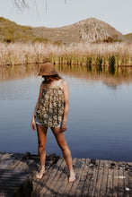 Load image into Gallery viewer, Square Neck Top: Green