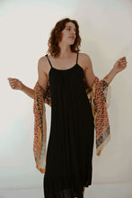 Load image into Gallery viewer, Roma: Ruby