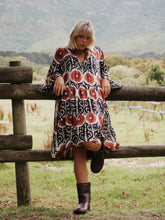 Load image into Gallery viewer, Spanish Dress: Pomegranate