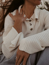 Load image into Gallery viewer, Daisy Knit: Cream