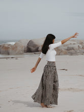 Load image into Gallery viewer, Clean Girl Top: White