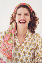 Load image into Gallery viewer, Lungi: Blooming