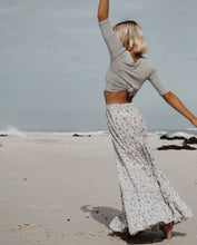 Load image into Gallery viewer, Clean Girl Top: Grey