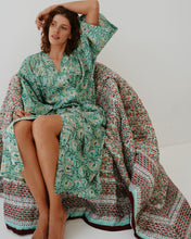 Load image into Gallery viewer, Quilt: Rich Tropics