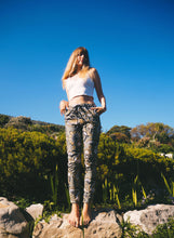 Load image into Gallery viewer, Funky Jogger