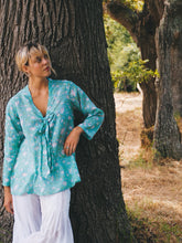 Load image into Gallery viewer, Bow Top