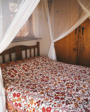 Load image into Gallery viewer, Quilt: Summer in Rome