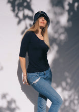 Load image into Gallery viewer, Staple: 3/4 Top