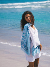 Load image into Gallery viewer, Lungi: Free Fish