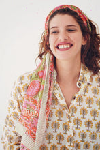 Load image into Gallery viewer, Lungi: Blooming