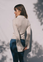 Load image into Gallery viewer, Daisy Knit: Cream