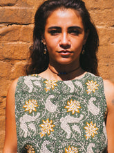 Load image into Gallery viewer, Box Top: Floral Tapestry