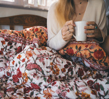 Load image into Gallery viewer, Quilt: Summer in Rome