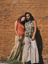 Load image into Gallery viewer, Box Top: Floral Tapestry