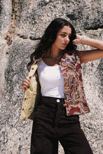 Load image into Gallery viewer, Velvet Vest