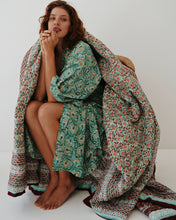 Load image into Gallery viewer, Quilt: Rich Tropics
