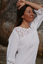 Load image into Gallery viewer, Special Edition: Cottone Rosette