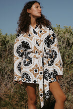 Load image into Gallery viewer, Suzani: Natural Tones
