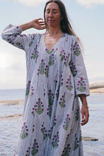 Load image into Gallery viewer, Talia: Cool Stripe