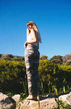 Load image into Gallery viewer, Funky Jogger