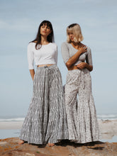 Load image into Gallery viewer, Flow Pants: Garden Mist