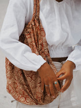 Load image into Gallery viewer, Linen Picnic Top