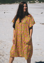Load image into Gallery viewer, Housecoat: Summer Sensation