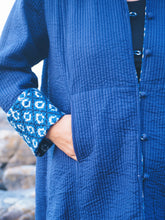 Load image into Gallery viewer, Quilted Jacket