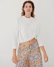 Load image into Gallery viewer, Crisp Summer Top