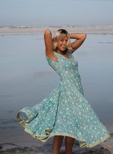 Load image into Gallery viewer, Ballerina: Into the Ocean