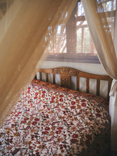 Load image into Gallery viewer, Quilt: Summer in Rome