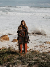 Load image into Gallery viewer, Shawl: Ocean Fire