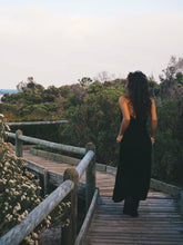 Load image into Gallery viewer, Ooh La La: Midnight