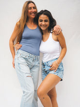 Load image into Gallery viewer, Basics: Vests