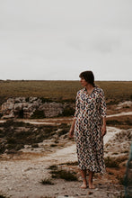 Load image into Gallery viewer, Four Pocket Dress