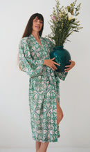 Load image into Gallery viewer, Kimono: After Eight