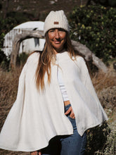 Load image into Gallery viewer, Bamboo Cape