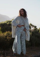 Load image into Gallery viewer, Fun with Flair: Soft Green