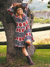 Load image into Gallery viewer, Spanish Dress: Pomegranate