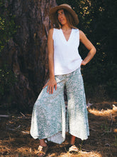 Load image into Gallery viewer, Fun with Flair: Soft Green