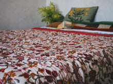 Load image into Gallery viewer, Quilt: Summer in Rome