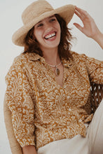 Load image into Gallery viewer, Country Top: Bagru