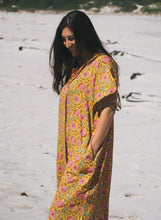Load image into Gallery viewer, Housecoat: Summer Sensation