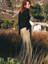 Load image into Gallery viewer, Daisy Knit: Midnight