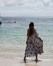 Load image into Gallery viewer, Talia: Cool Stripe