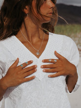 Load image into Gallery viewer, Crisp Cotton Top