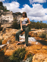 Load image into Gallery viewer, Verdant Linen